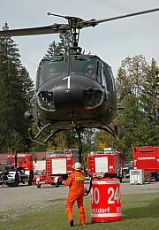  Bell UH-1D Huey  ©  Heli Pictures 